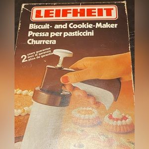 Vintage 1980s Leifheit Biscuit & Cookie Maker Press w/ 9 Molds, Original Box
